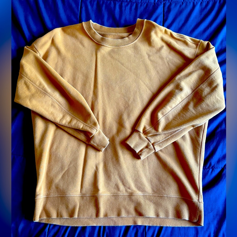 Lululemon oversized Crew sweatshirt - size XL - deep mustard color - gently worn